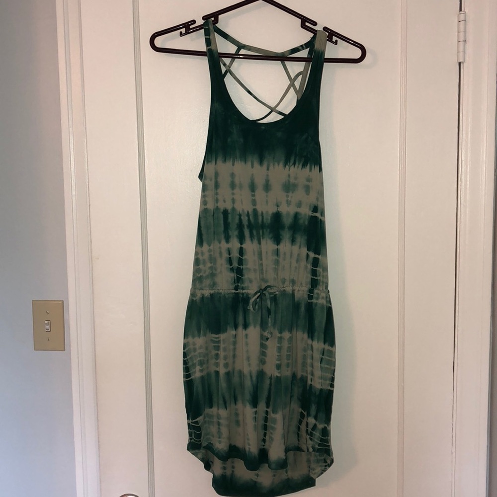 🌴price drop!🌴 Tie dyed open back dress